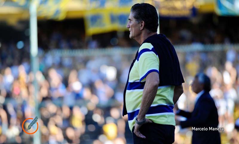 Bauza: «El equipo necesita ganar y para eso tenemos que trabajar más»