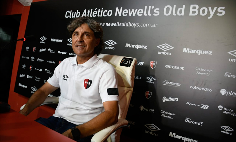 Bidoglio no confirmó el equipo y consideró que «Newell’s debe ganar»