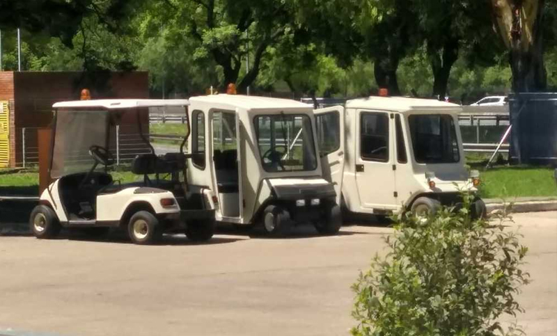 Inti: denuncian que se gastó casi un millón de pesos para alquilar tres carritos de golf