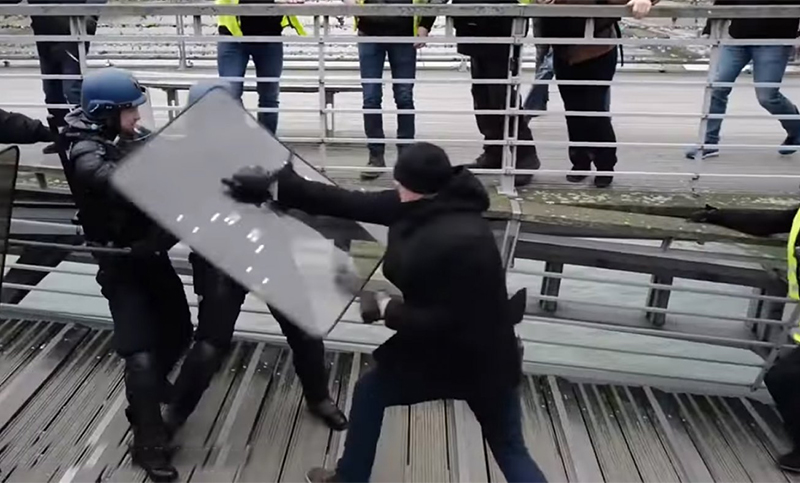 «Quise reparar una injusticia», dice boxeador de los «chalecos amarillos» en juicio en Francia