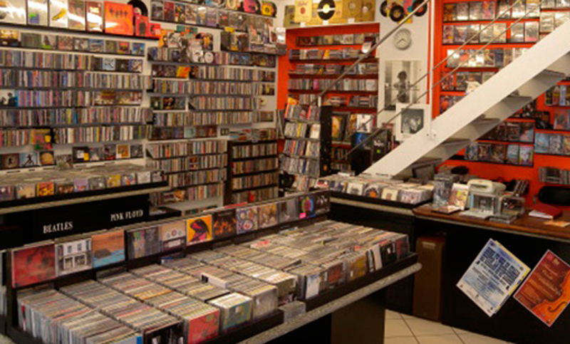 Los japoneses mantienen vivo al CD