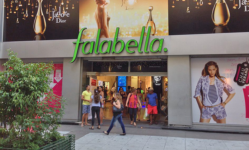 Falabella cerró uno de sus locales de la calle Florida de Buenos Aires