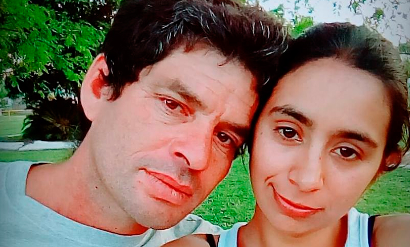 Asesinan a golpes a una joven embarazada de 7 meses y detienen a su pareja por el femicidio