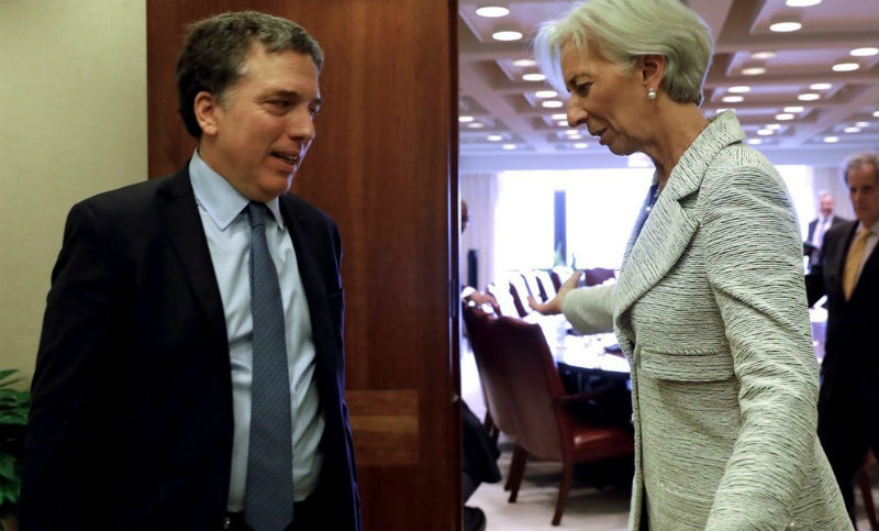 El Gobierno espera que el FMI apruebe el desembolso de casi 11 mil millones de dólares