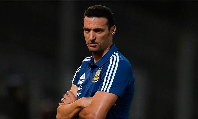 Scaloni prepara la convocatoria de la selección, con la duda de Messi