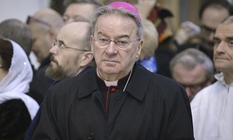 Investigan en Francia al nuncio del Vaticano por agresión sexual