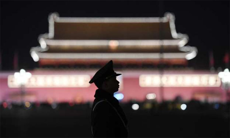 Estudiantes chinos son obligados a visionar las «confesiones» de sus compañeros