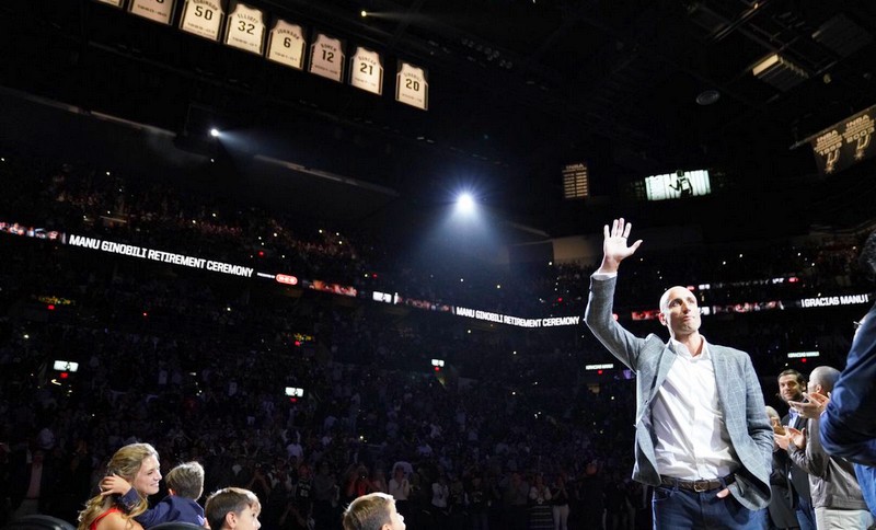 Manu Ginóbili se convirtió en una leyenda de San Antonio Spurs