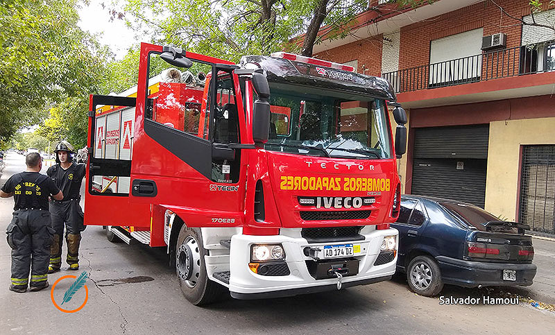Bomberos apagaron un incendio en un estudio de fotografía
