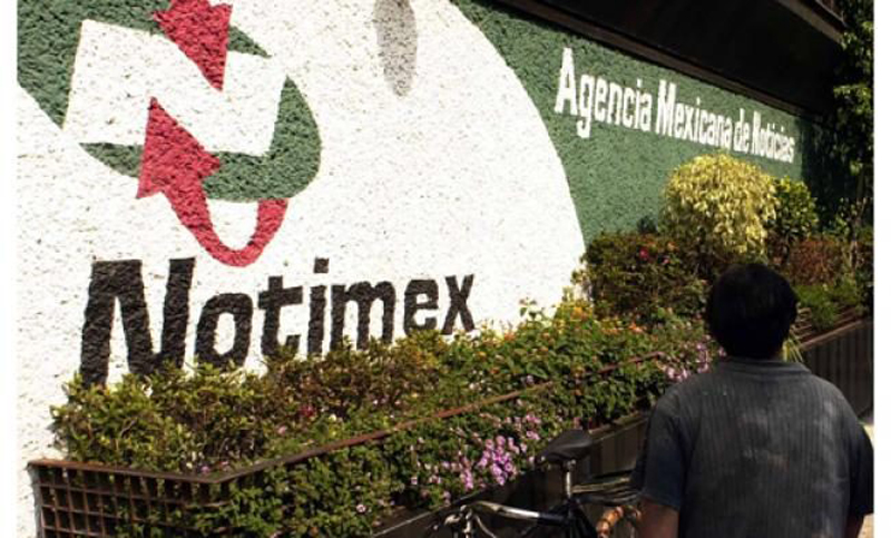 Corresponsales de Notimex le piden a López Obrador que interceda para regular su situación