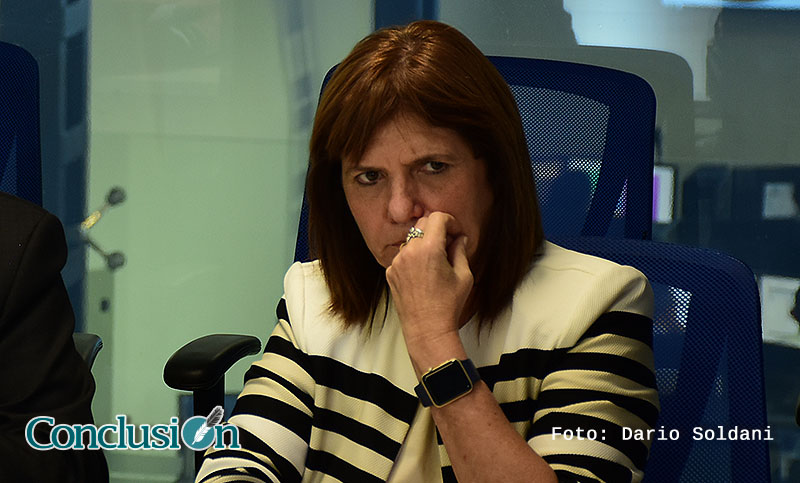 «Eran delincuentes de la Bonaerense», afirmó Bullrich sobre los policías detenidos en Avellaneda