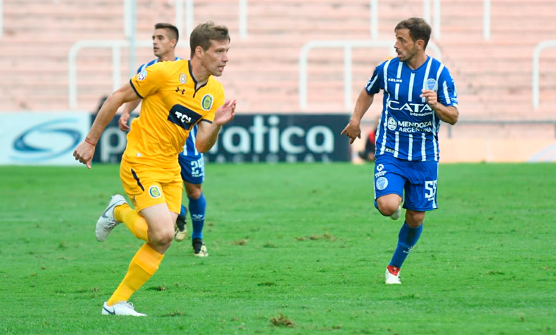 Central sigue sin alegrías y obtuvo un opaco empate con Godoy Cruz
