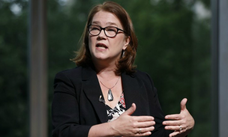La renuncia de otra ministra agrava la crisis en Canadá