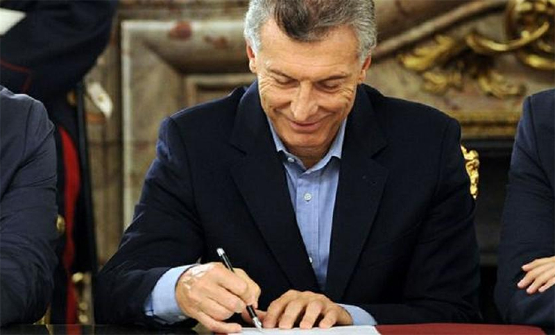 El Gobierno modificó el presupuesto y autorizó partidas para aumento de la AUH y Corte Suprema