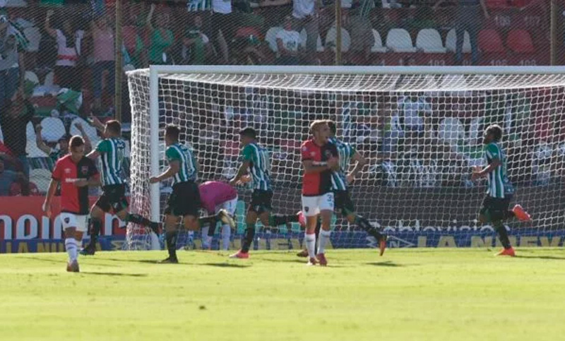Newell’s fue eliminado por Villa Mitre de la Copa Argentina