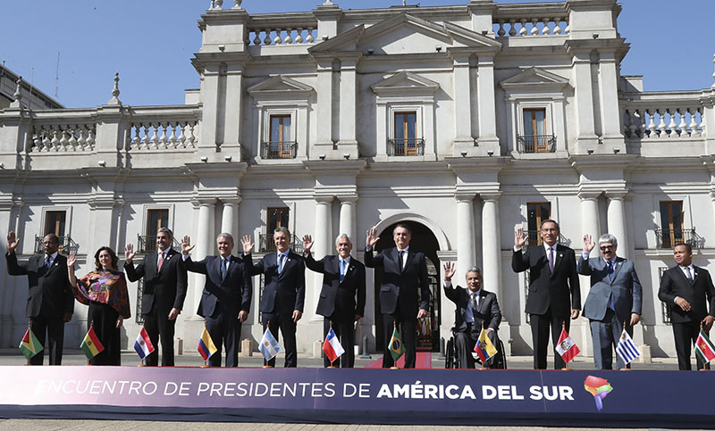 Siete presidentes dieron en Chile el primer paso para un nuevo bloque regional