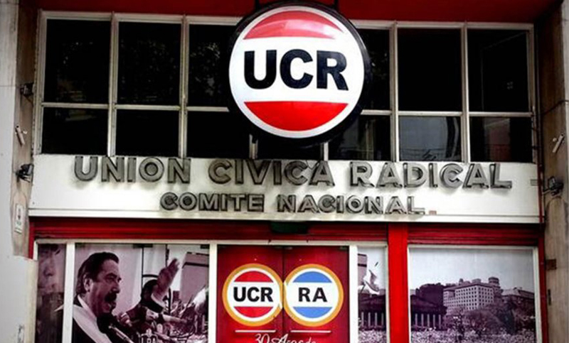 La UCR no descartó romper con Cambiemos para apoyar a Lavagna