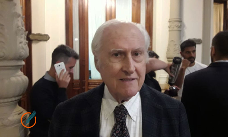 «Pino» Solanas dijo que si las empresas financian a los partidos políticos «privatizan la política»