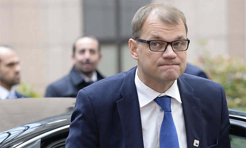 Renunció todo el Gobierno de Finlandia tras no cumplir compromisos de campaña