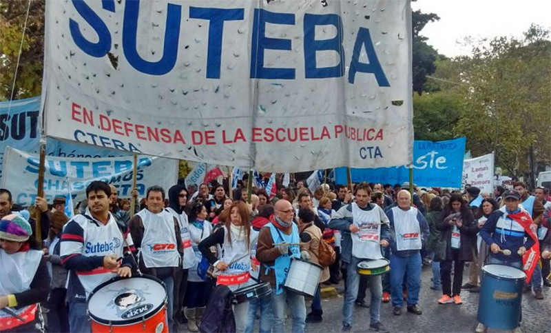 Cruces entre el Gobierno y docentes bonaerenses por el paro de 72 horas