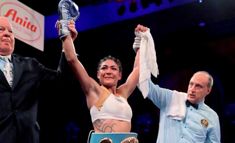 La «pumita» Carabajal, fue puma en ring ajeno