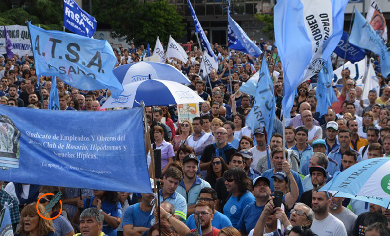 Gremios rosarinos protestaron contra las medidas del Gobierno nacional