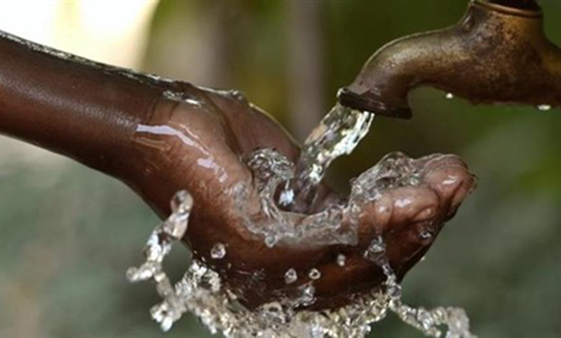 Uno de cada cuatro centros de salud en el mundo carece de servicios básicos de agua