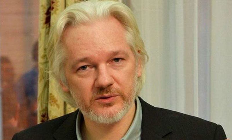 Assange denunció a diplomáticos de Ecuador por espionaje