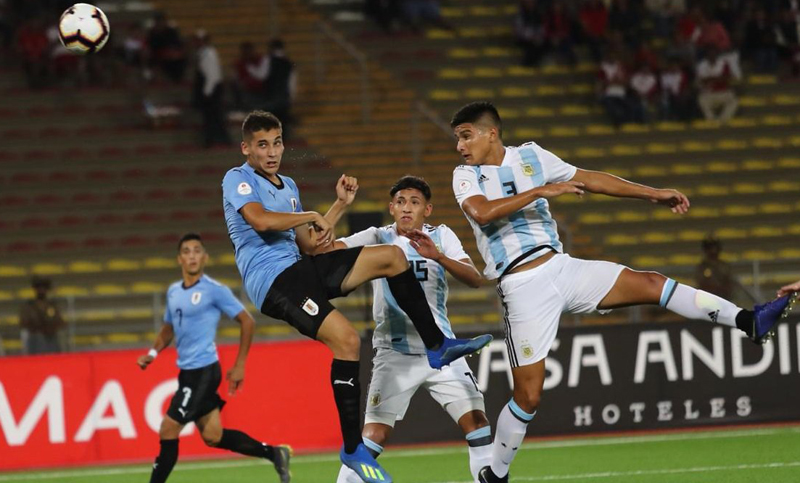 La Sub 17 ganó en el hexagonal final, con un gol del pibe Sforza de Newell’s