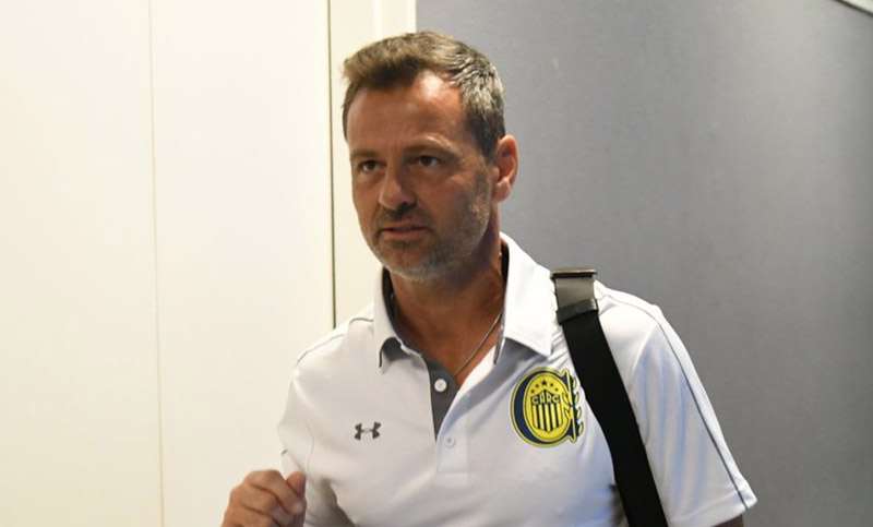 Cocca: «Hoy el equipo transmitió y me voy contento por eso»