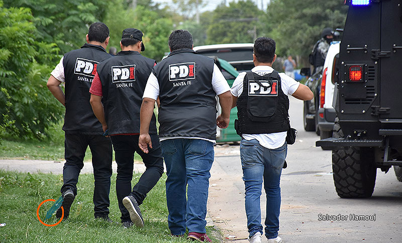 Ocho detenidos en 19 allanamientos en Rosario por homicidio y narcomenudeo