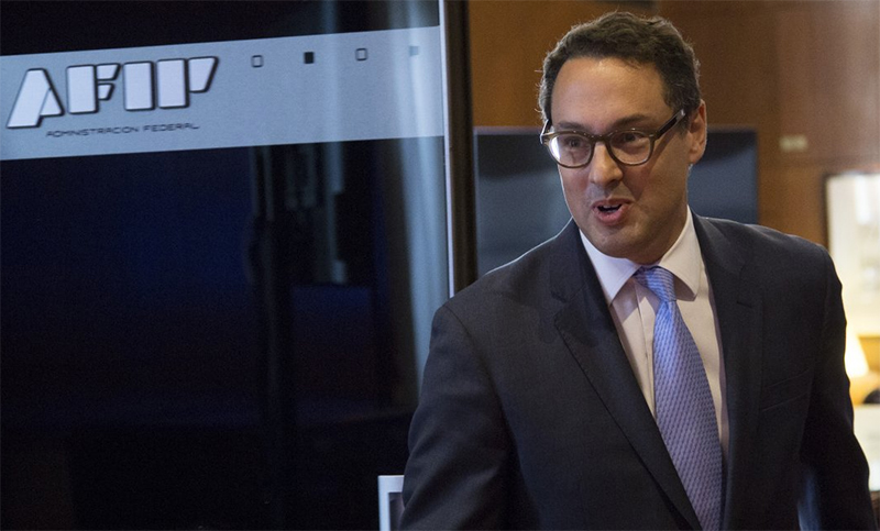 Detectan millones de dólares sin declarar de argentinos que entraron al blanqueo