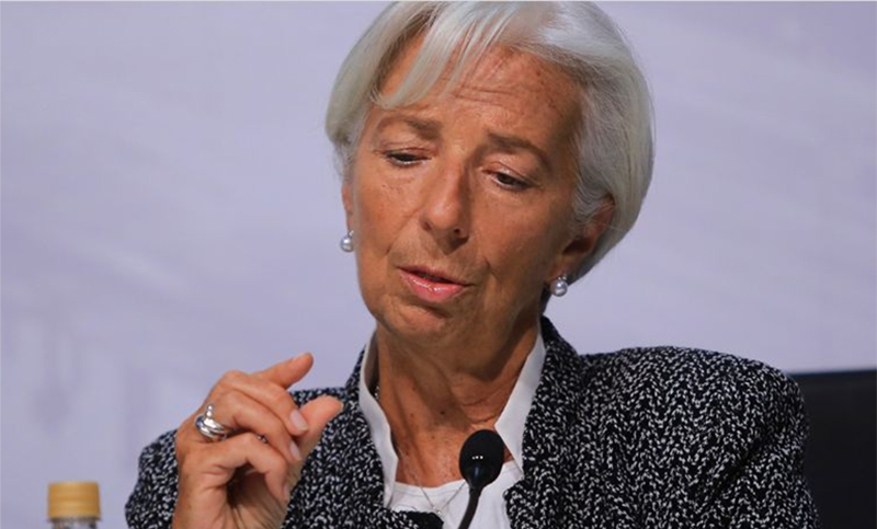 El FMI prevé que la economía argentina se contraiga el 1,2%, con una inflación del 30,5% este año