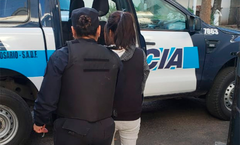 Detuvieron a una mujer que había enviado casi 10 kilos de marihuana por correo