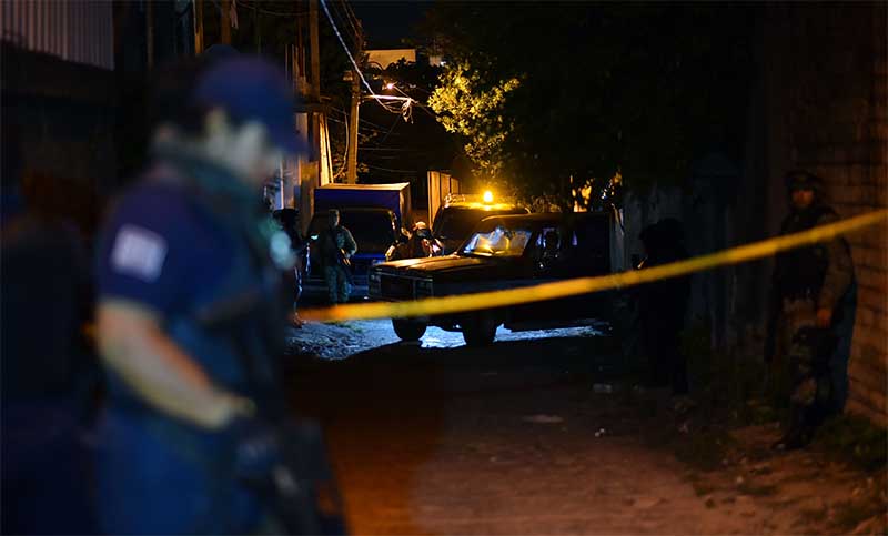 México: un grupo armado irrumpió en una fiesta y mató a trece personas