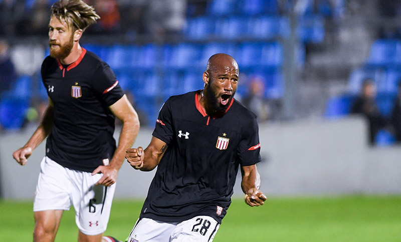 Estudiantes no le tuvo piedad a los chaqueños y avanza en Copa Argentina