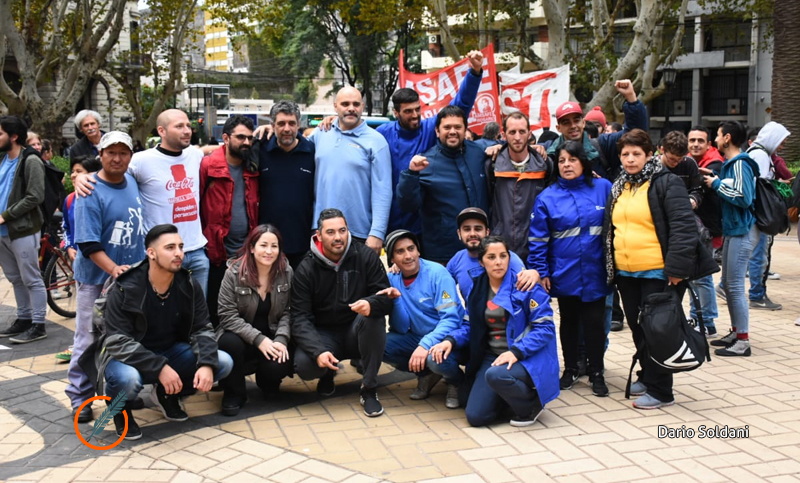 Trabajadores despedidos de Electrolux marcharon para exigir su reincorporación