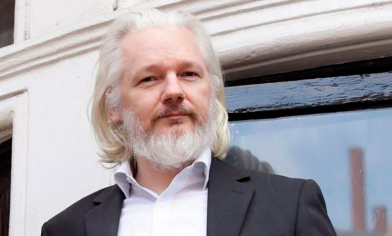 Suecia reabre la investigación contra Assange por supuesta violación