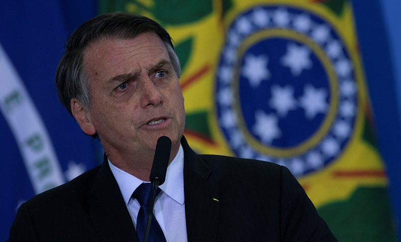 Corte Suprema de Brasil ordenó a Bolsonaro explicar el decreto de porte de armas