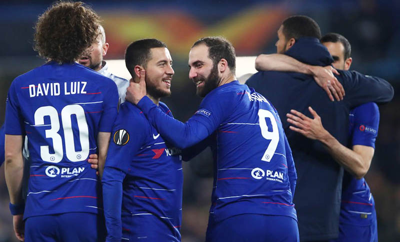 Liga de Europa: otra final entre ingleses, el Chelsea de Higuaín y Arsenal