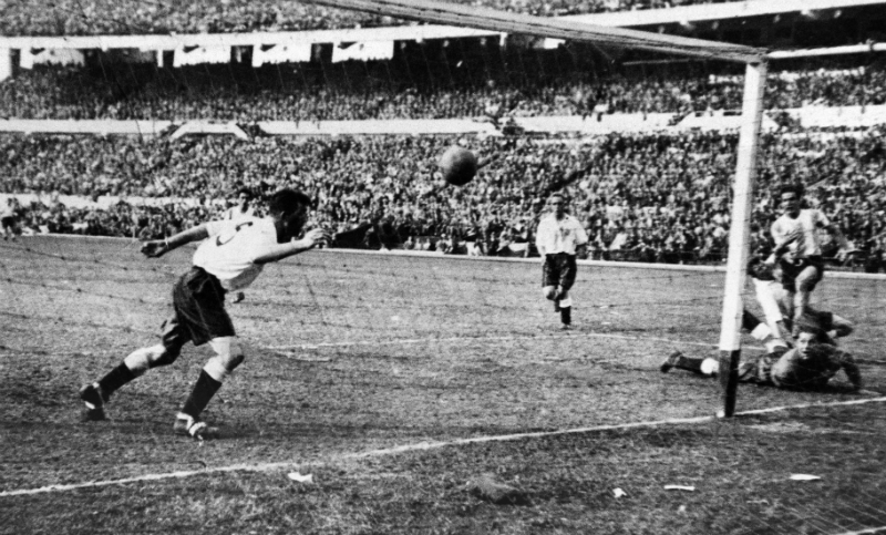 Un gol de Grillo dio vida al Día del Futbolista argentino
