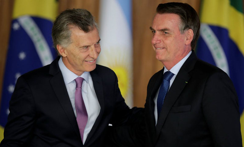 Bolsonaro llegó al país y se reúne con Macri en Casa Rosada