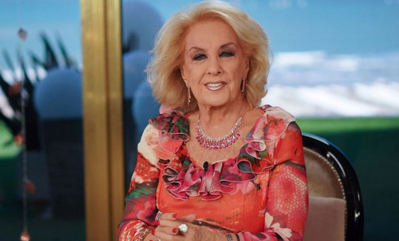Mirtha Legrand se recupera con «franca mejoría» de su operación