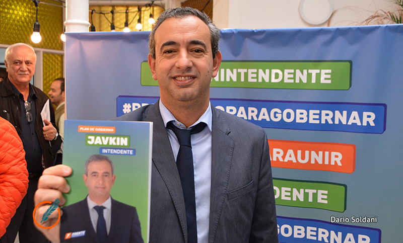 Javkin presentó sus «100 propuestas para gobernar Rosario»