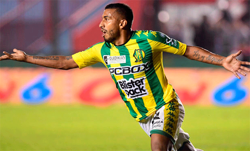 Central también se interesa por Chávez