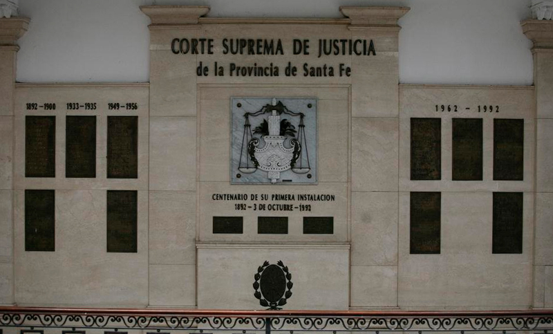 La Corte Suprema santafesina dispuso la suspensión de los términos procesales y audiencias