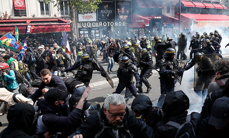 Más de 160 detenidos en París en la manifestación por el Día del Trabajador