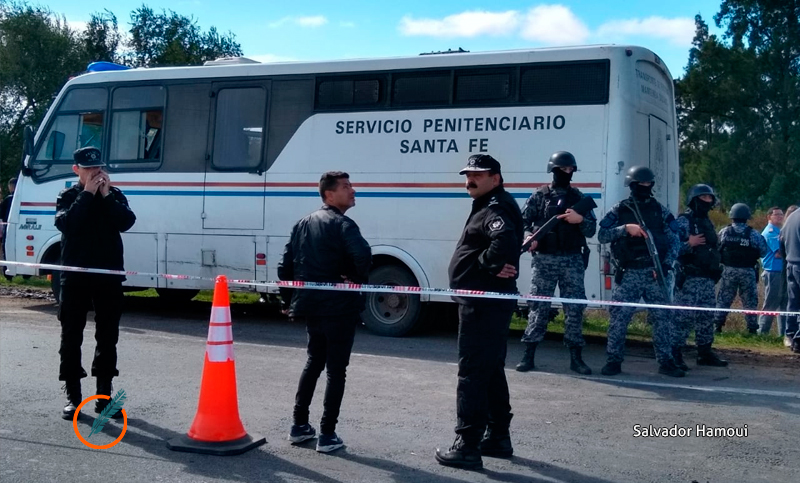 Emboscaron un vehículo del Servicio Penitenciario y se escaparon 9 presos