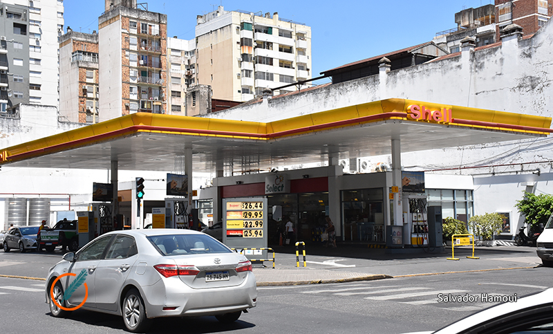 Se postergó por un mes el aumento de los combustibles: subirán desde julio