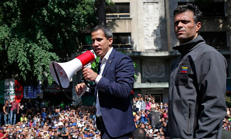España confirma reunión de Guaidó y López en la residencia del embajador español en Caracas